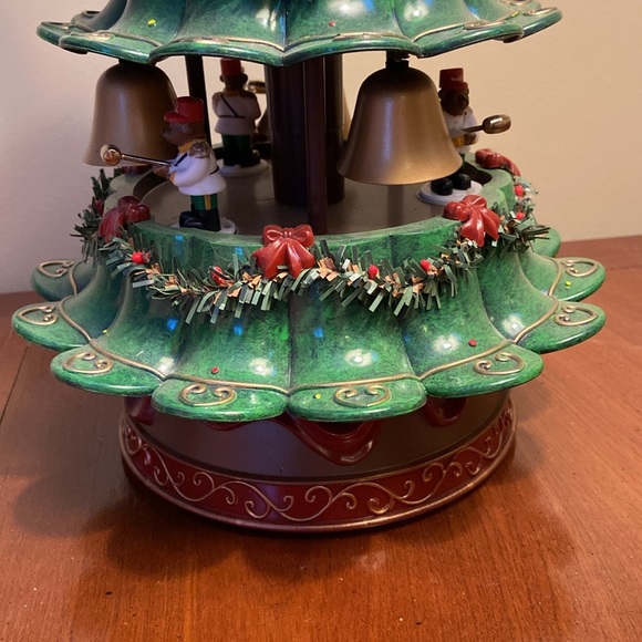 Bell tower tree Christmas decoration vintage bears ringing bells - Picture 4 of 15